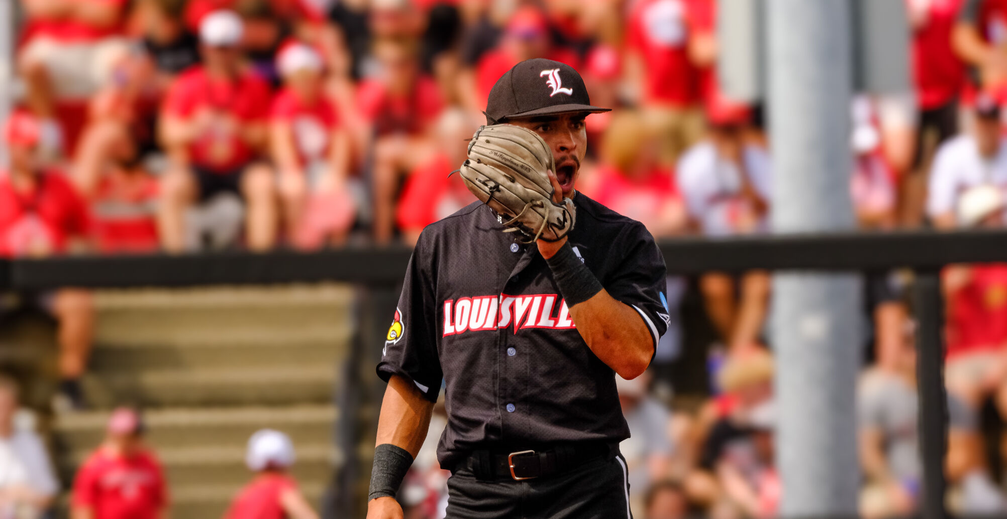 Louisville baseball super regional